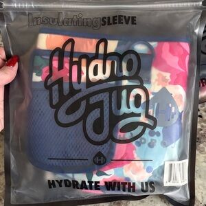 HydroJug Sleeve with Blue and Pink Design